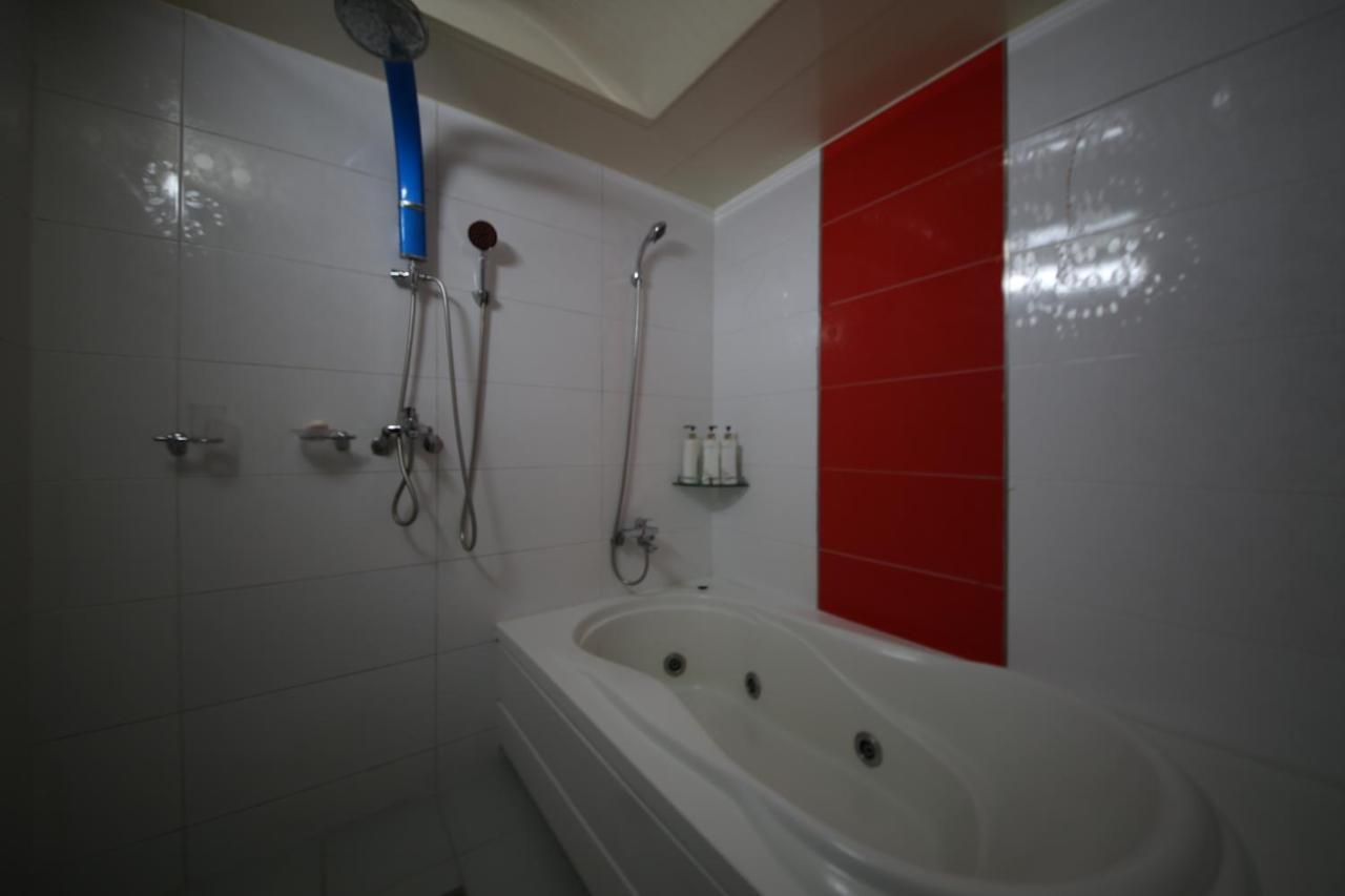 Dubai Hotel Тэджон Экстерьер фото