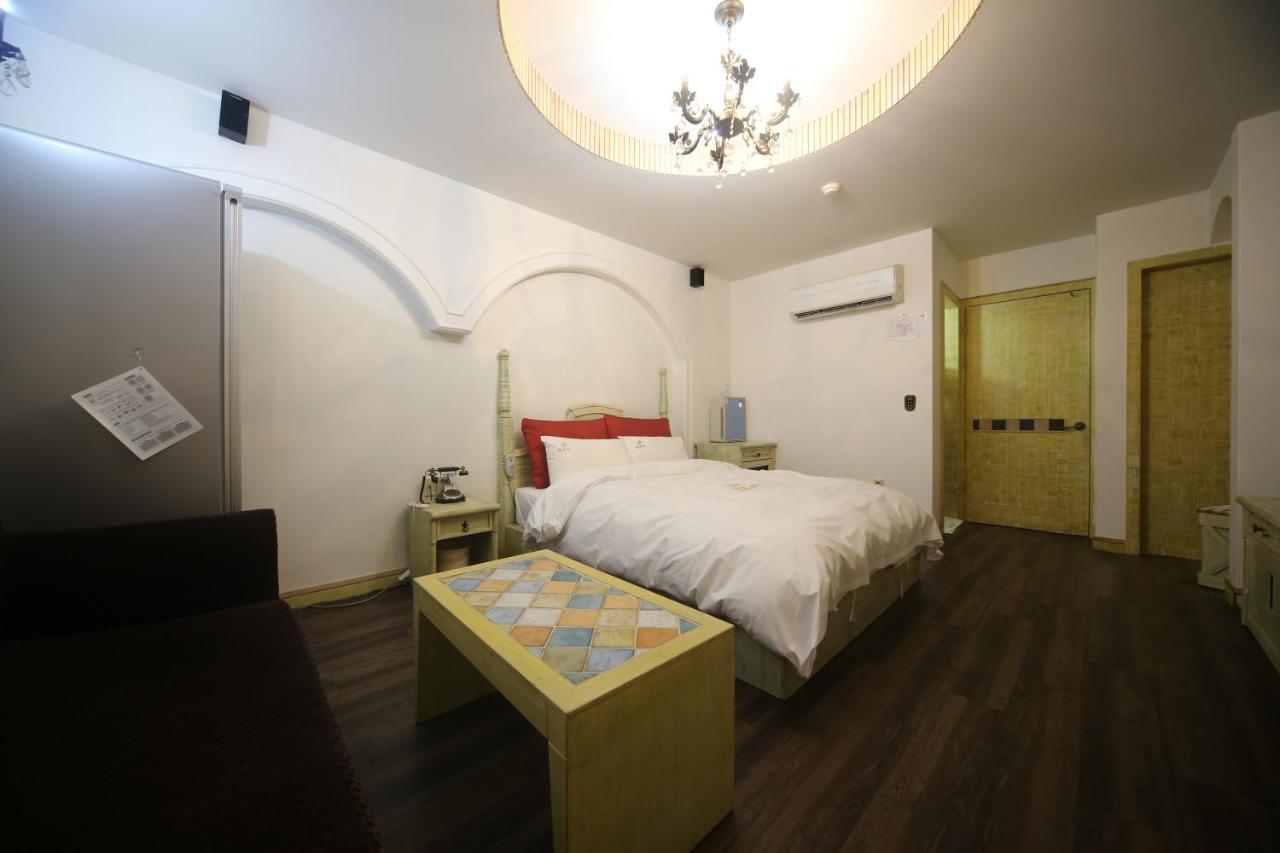 Dubai Hotel Тэджон Экстерьер фото