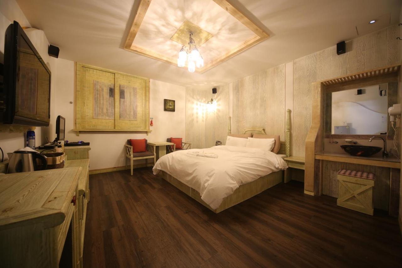 Dubai Hotel Тэджон Экстерьер фото